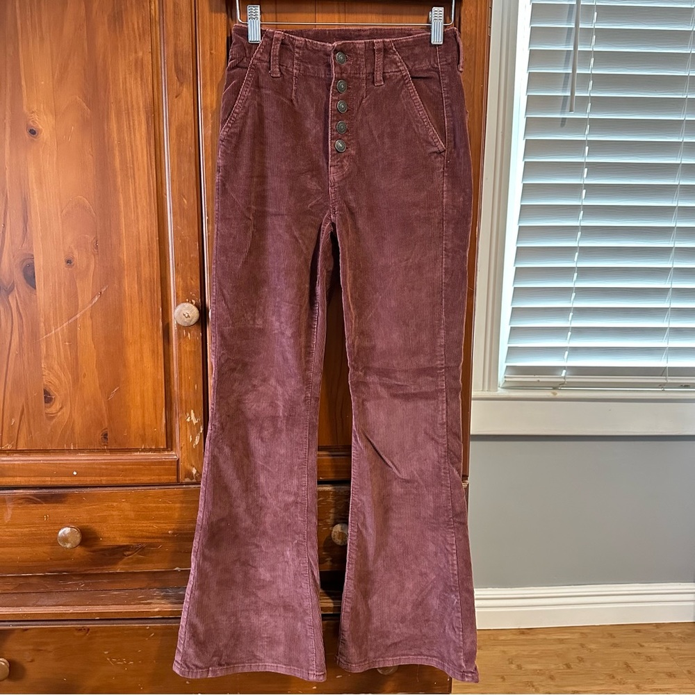 American Eagle Rust Corduroy Super High Rise Flare Jeans 0